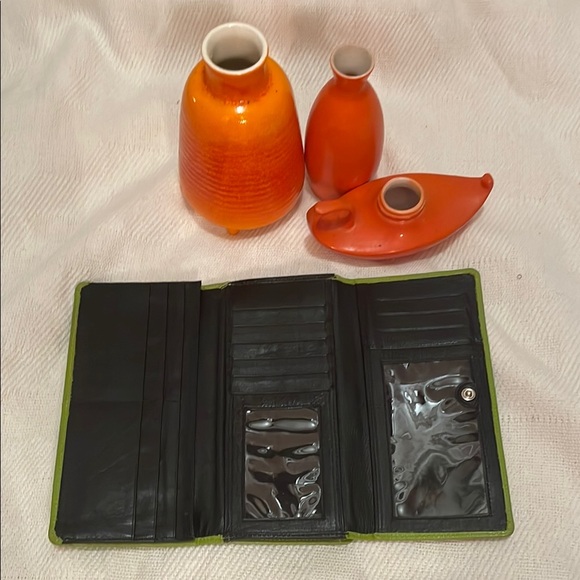 Coach Green Leather Wallet got condition barely use - Picture 7 of 7